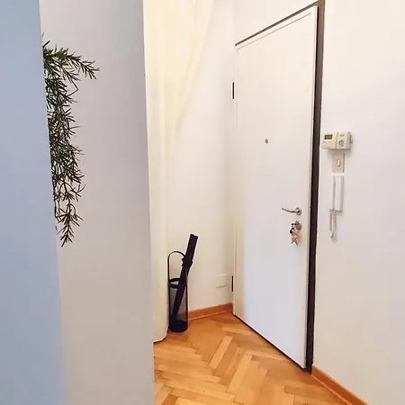 Apartman Galleria 16 *